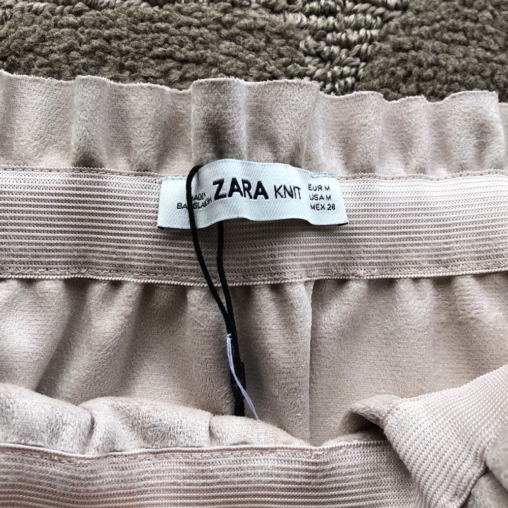 Zara vegan leather skirt - Picture 2 of 3